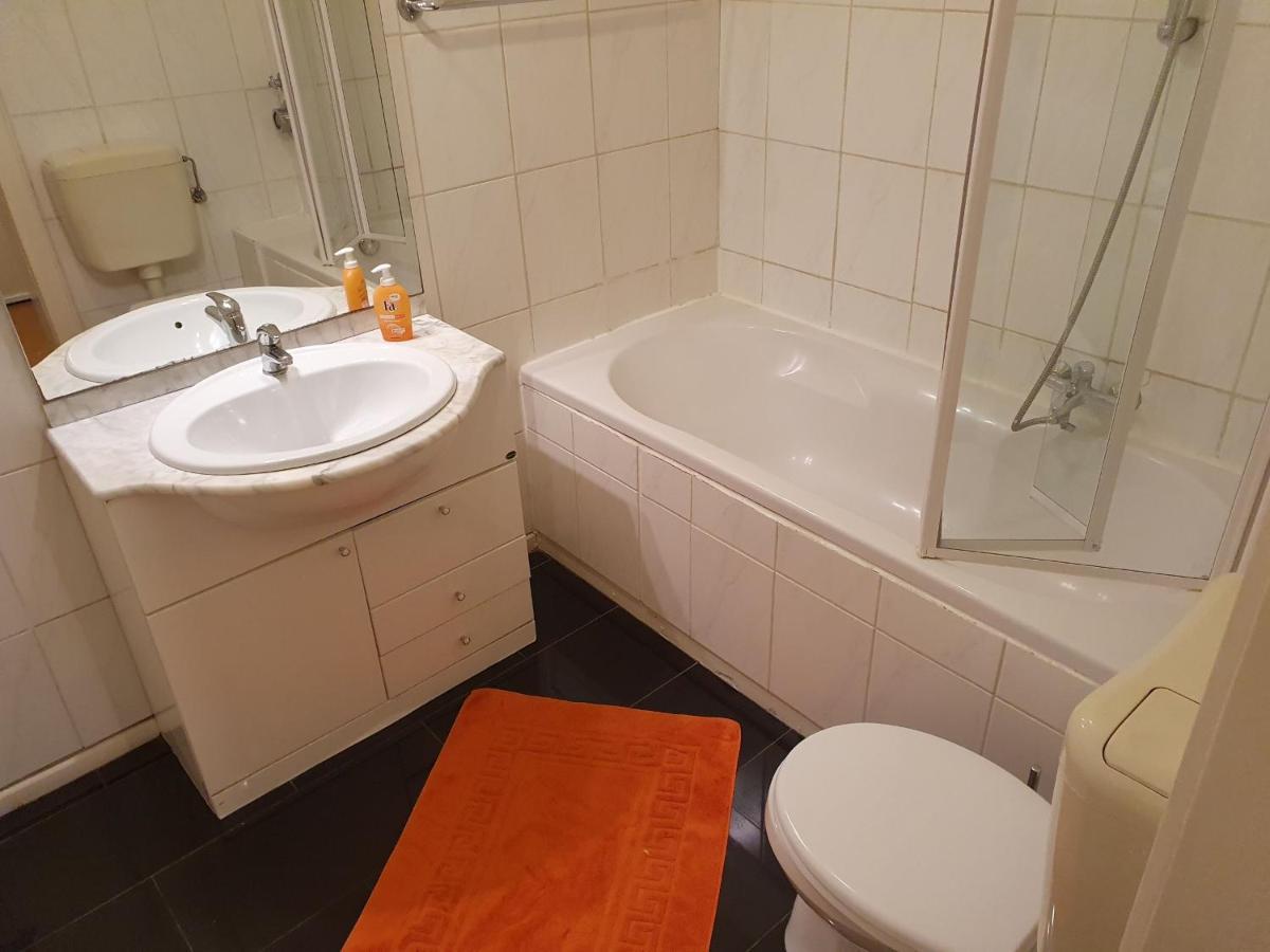 Ferienwohnung Im Zentrum Hannover City, Ruhig, Hbf- Naehe, Freie Oeffentliche Parkplaetze Kültér fotó